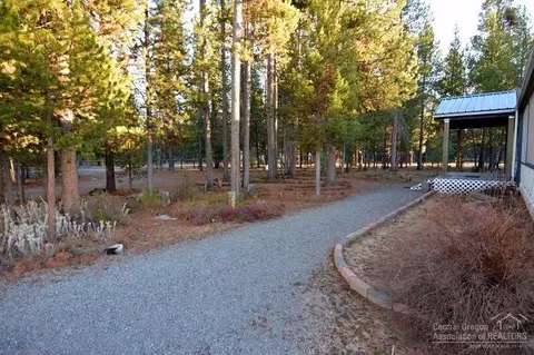 53435 Deep Woods Rd, La Pine, OR 97739 photo 6