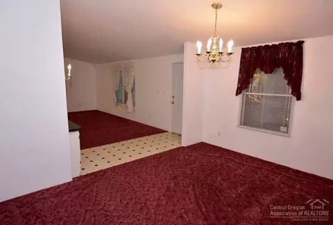 53435 Deep Woods Rd, La Pine, OR 97739 photo 11
