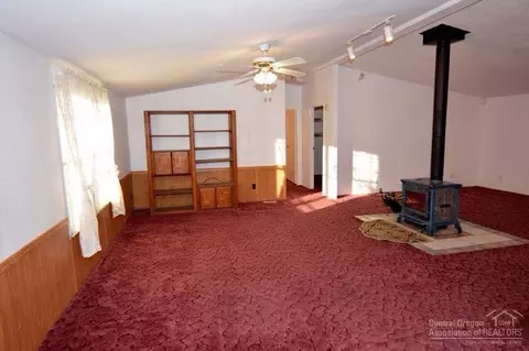 53435 Deep Woods Rd, La Pine, OR 97739 photo 9