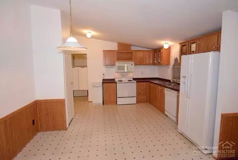53435 Deep Woods Rd, La Pine, OR 97739 photo 14