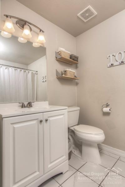 62809 Timberline Ct, Bend, OR 97701 photo 19