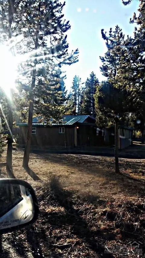 52065 Dustan Rd, La Pine, OR 97739 photo 1