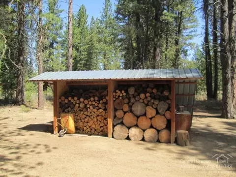 15656 Dawn Rd, La Pine, OR 97739 photo 9