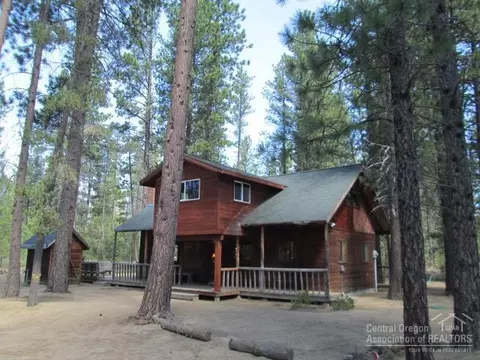 15656 Dawn Rd, La Pine, OR 97739 photo 1