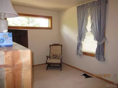 16004 Sparks Dr, La Pine, OR 97739 photo 5