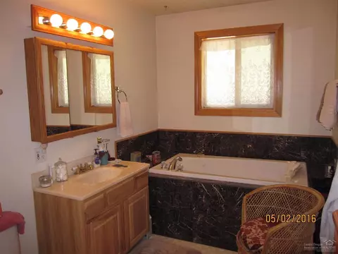 16004 Sparks Dr, La Pine, OR 97739 photo 7