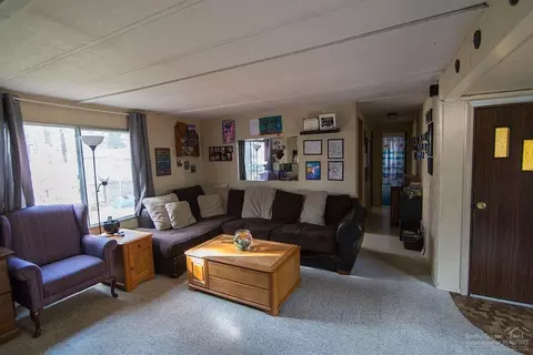 61140 Chuckanut Dr, Bend, OR 97702 photo 8