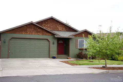 20991 Spinnaker St, Bend, OR 97701 photo 1