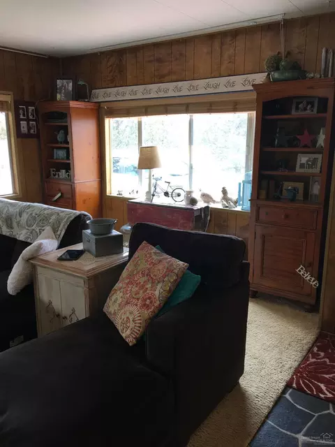 18140 2nd Ave, Bend, OR 97701 photo 8
