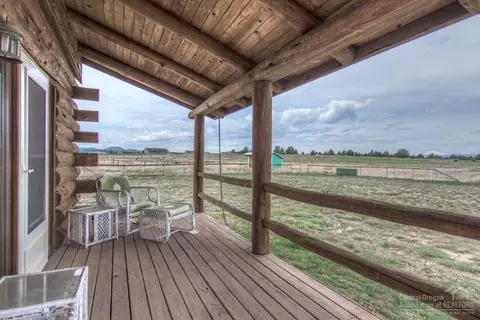 22773 Rickard Rd, Bend, OR 97702 photo 4