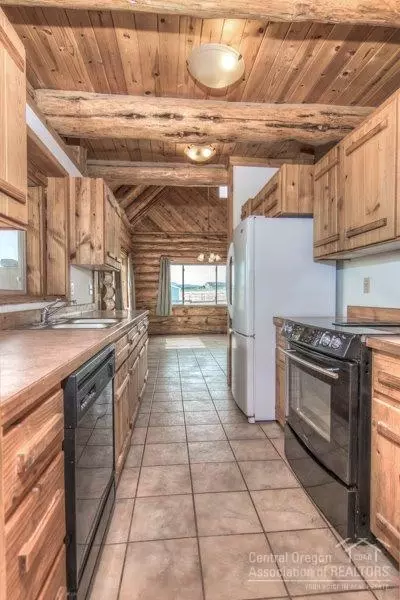 22773 Rickard Rd, Bend, OR 97702 photo 8