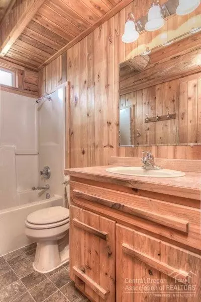 22773 Rickard Rd, Bend, OR 97702 photo 13