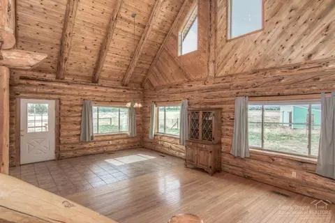 22773 Rickard Rd, Bend, OR 97702 photo 7