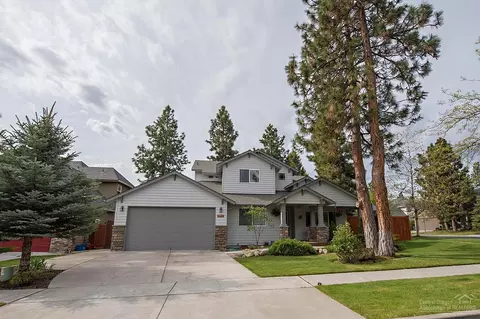 19980 Heron Loop, Bend, OR 97702 photo 3