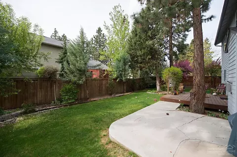 19980 Heron Loop, Bend, OR 97702 photo 19