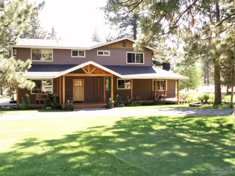 22280 Calgary Ln, Bend, OR 97702 photo 1