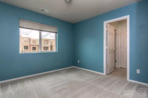 2794 NE Sedalia Loop, Bend, OR 97701 photo 13