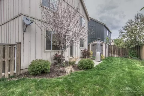 2794 NE Sedalia Loop, Bend, OR 97701 photo 25