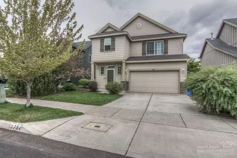 2794 NE Sedalia Loop, Bend, OR 97701 photo 1