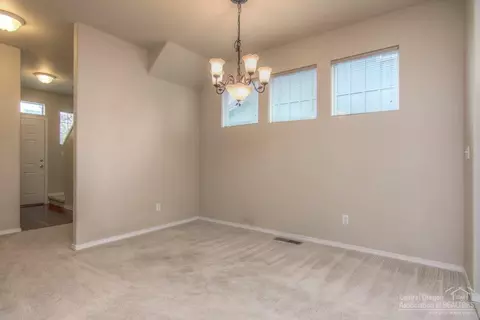 2794 NE Sedalia Loop, Bend, OR 97701 photo 12