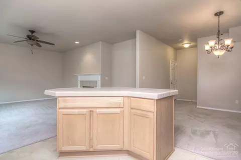 2794 NE Sedalia Loop, Bend, OR 97701 photo 11