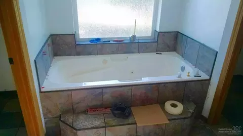 20970 Limestone Ave, Bend, OR 97701 photo 24
