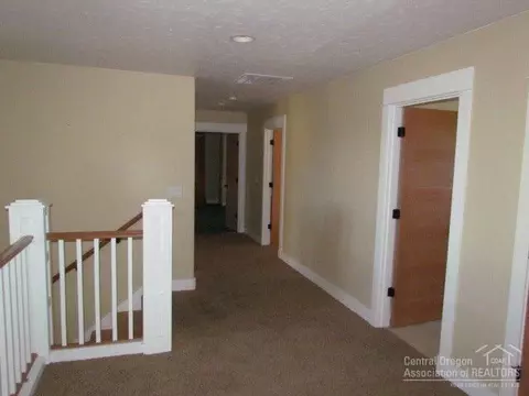 21417 Bradetich Loop, Bend, OR 97701 photo 18