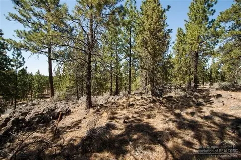 62800 Imbler Dr, Bend, OR 97703 photo 3