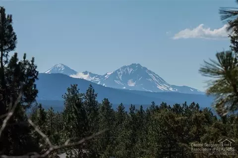 62800 Imbler Dr, Bend, OR 97703 photo 1