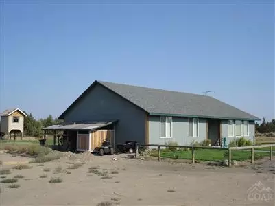 18120 2nd Ave, Bend, OR 97703 photo 3