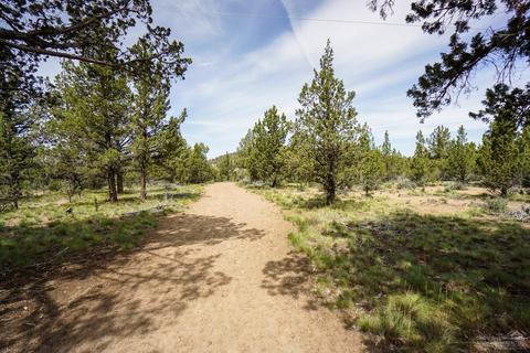 64555 Research Rd, Bend, OR 97701 photo 13