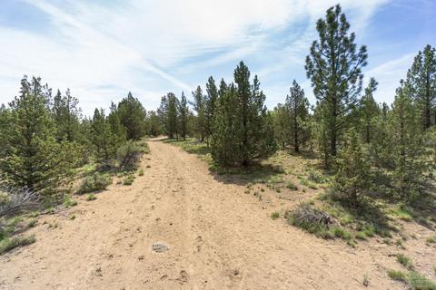 64555 Research Rd, Bend, OR 97701 photo 22
