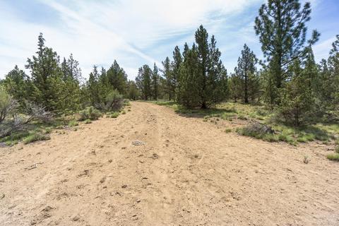 64555 Research Rd, Bend, OR 97701 photo 21