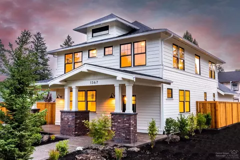 1367 NW Elgin Ave, Bend, OR 97703 photo 1