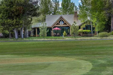 17539 Canoe Camp Dr, Bend, OR 97707 photo 2