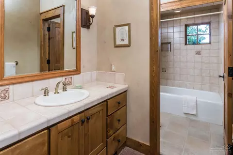 17539 Canoe Camp Dr, Bend, OR 97707 photo 13