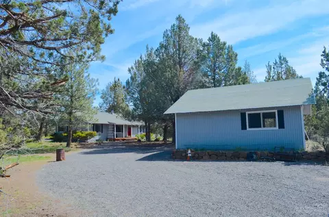 64280 Hunnell Rd, Bend, OR 97703 photo 15