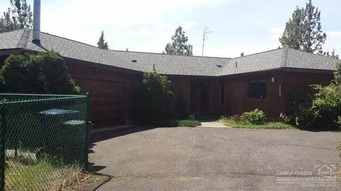 63393 Overtree Rd, Bend, OR 97701 photo 1