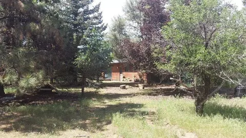 63393 Overtree Rd, Bend, OR 97701 photo 2