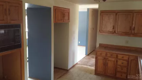 63393 Overtree Rd, Bend, OR 97701 photo 16