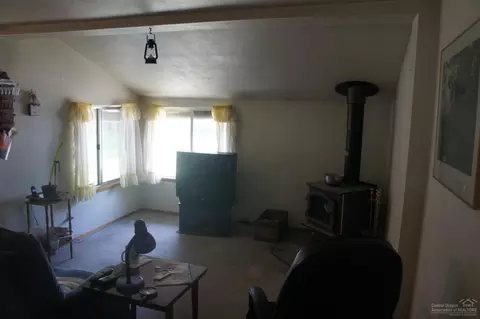 15849 Juniper Rd, La Pine, OR 97739 photo 7
