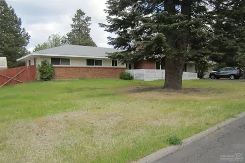 2110 NE Shepard Rd, Bend, OR 97701 photo 1