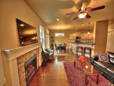 61805 Azalia Pl, Bend, OR 97702 photo 9