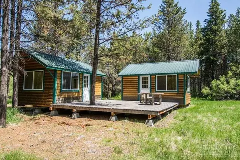16291 Cub Dr, Bend, OR 97707 photo 1