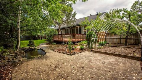 821 SE Shadowood Dr, Bend, OR 97702 photo 20