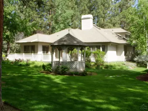 60881 SE Willow Creek Loop, Bend, OR 97702 photo 1