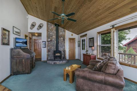 22574 Calgary Dr, Bend, OR 97702 photo 22