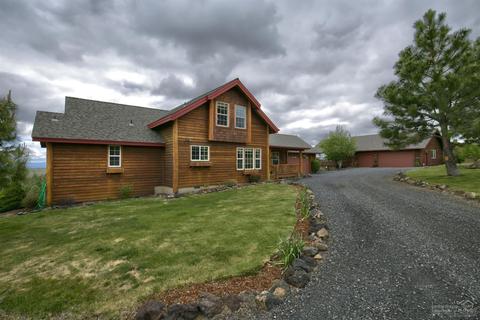 22574 Calgary Dr, Bend, OR 97702 photo 2