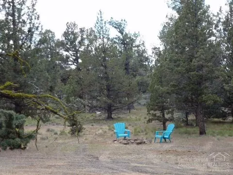 64825 Mcgrath Rd, Bend, OR 97701 photo 5
