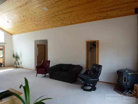 64825 Mcgrath Rd, Bend, OR 97701 photo 14